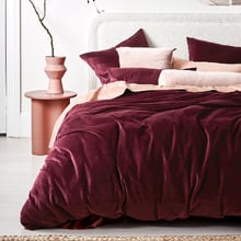Luxury Velvet Standard Pillowcase